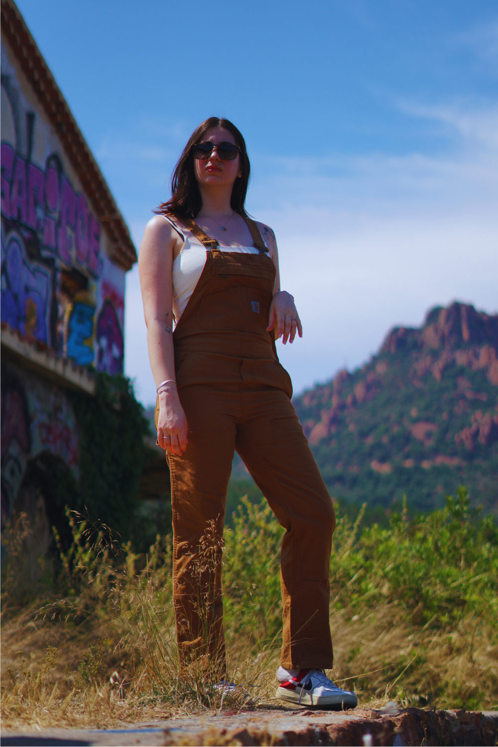 🧵 La salopette fait son grand retour en 2025