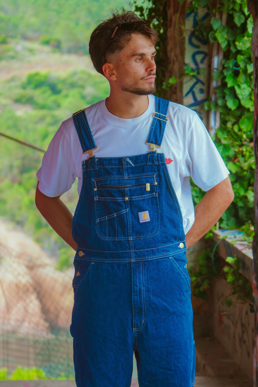 La même Carhartt, pas le même prix